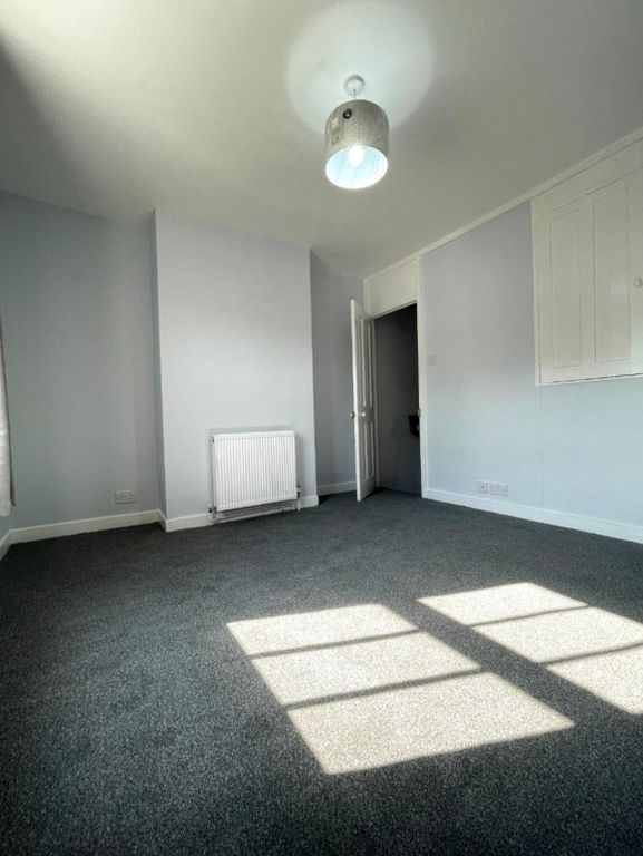 Property photo 3 of 17 Screenshot_20240901_175216_Gallery (1).Jpg