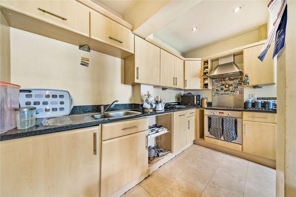Property photo 3 of 10 Picture No. 05