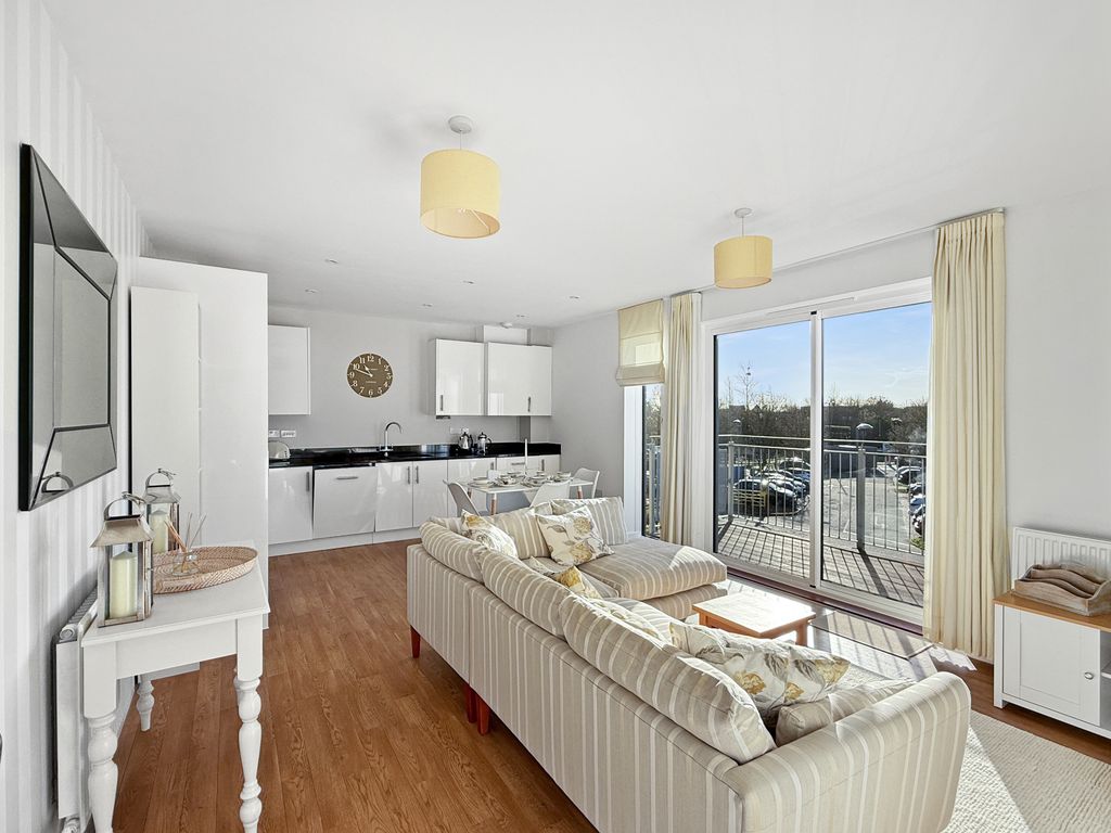 Property photo 1 of 10 F46679Af8655Fe36201E01cd51441F3F853B5146