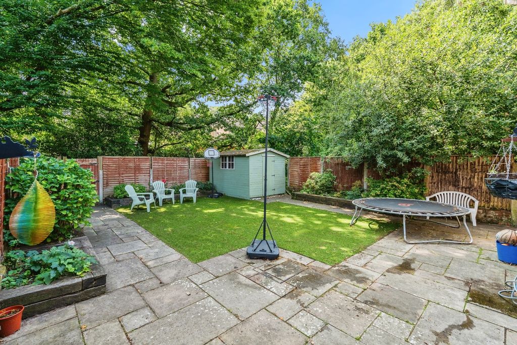 Property photo 3 of 18 Photo