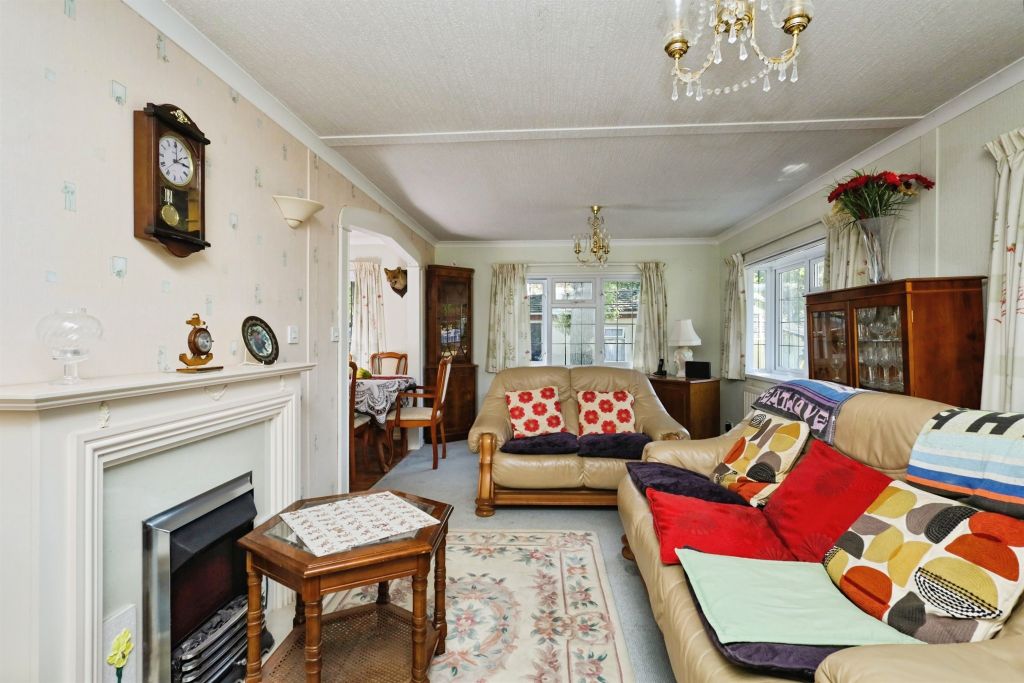 Property photo 3 of 15