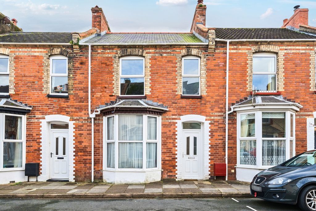 Property photo 1 of 16 1400285 (2)