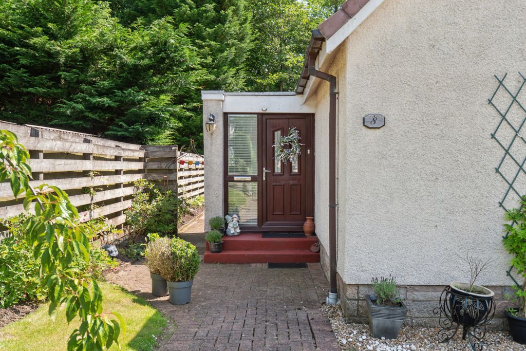 Property photo 3 of 41