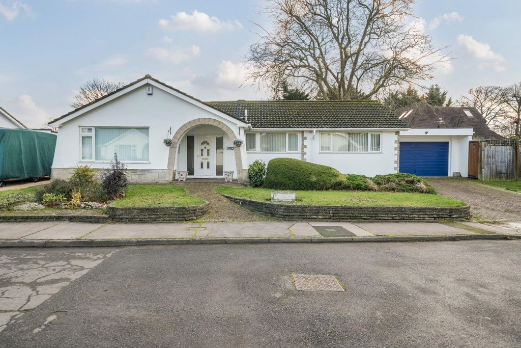 Property photo 1 of 14