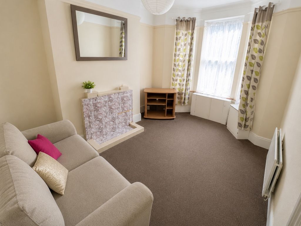 Property photo 2 of 9 5181661