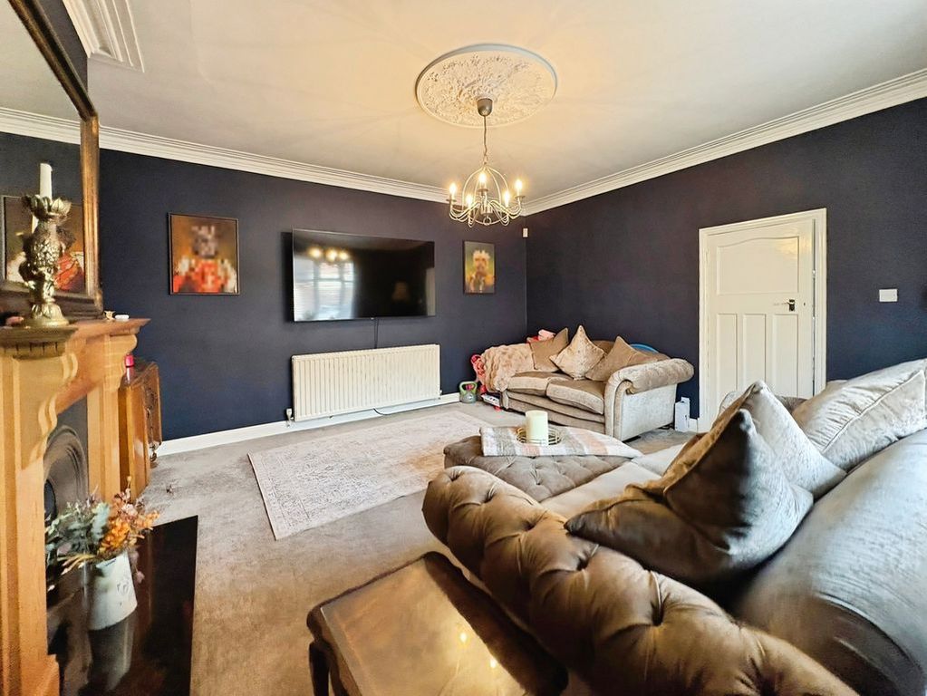 Property photo 3 of 13 Photo 10