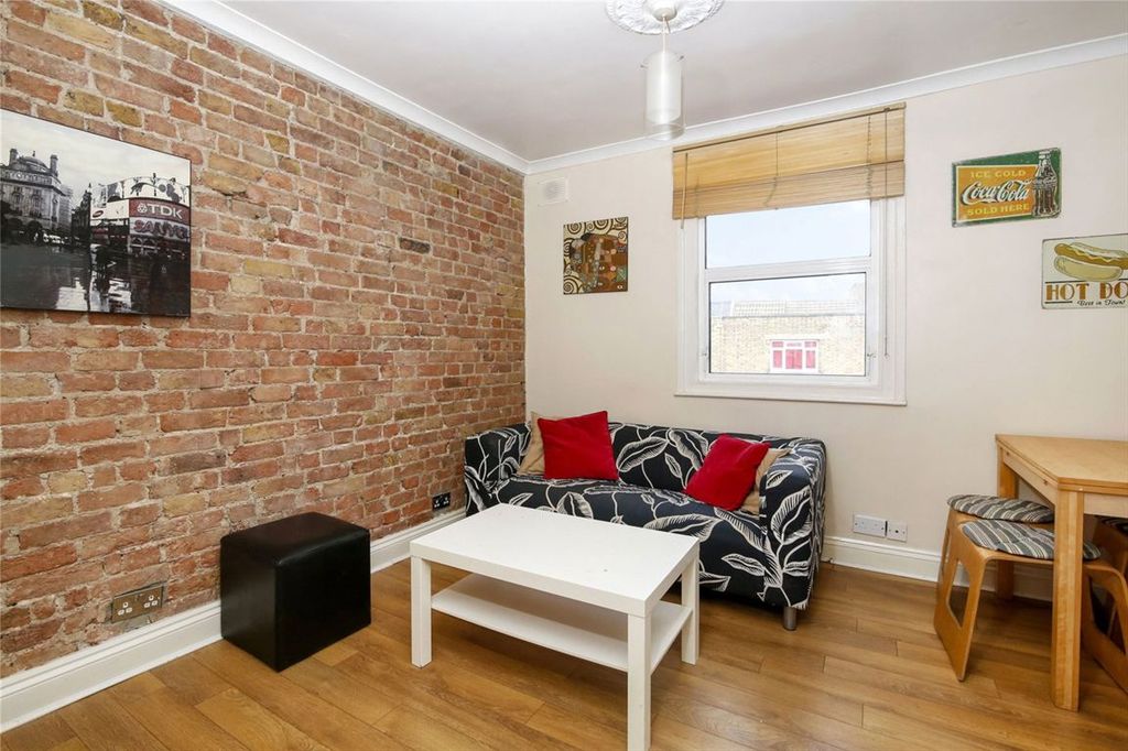 Property photo 1 of 4