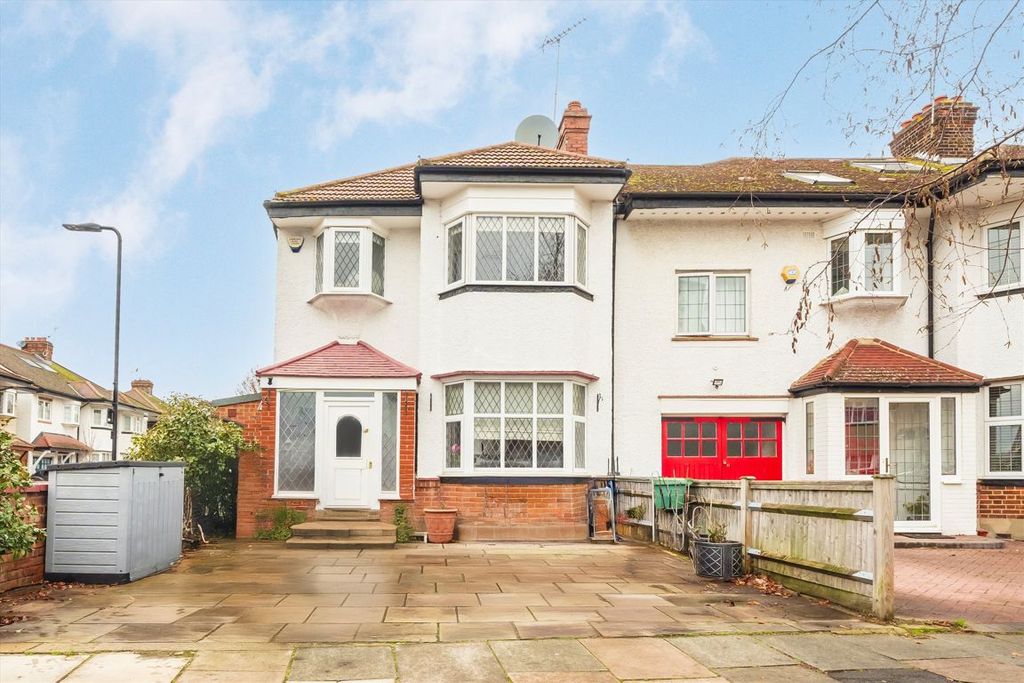 Property photo 1 of 7