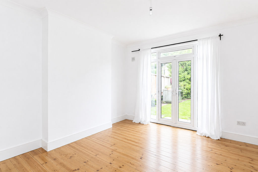 Property photo 2 of 11 7