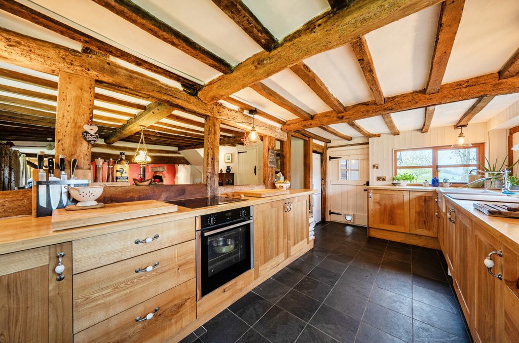 Property photo 2 of 54 1457077-8-6A0c9B8...