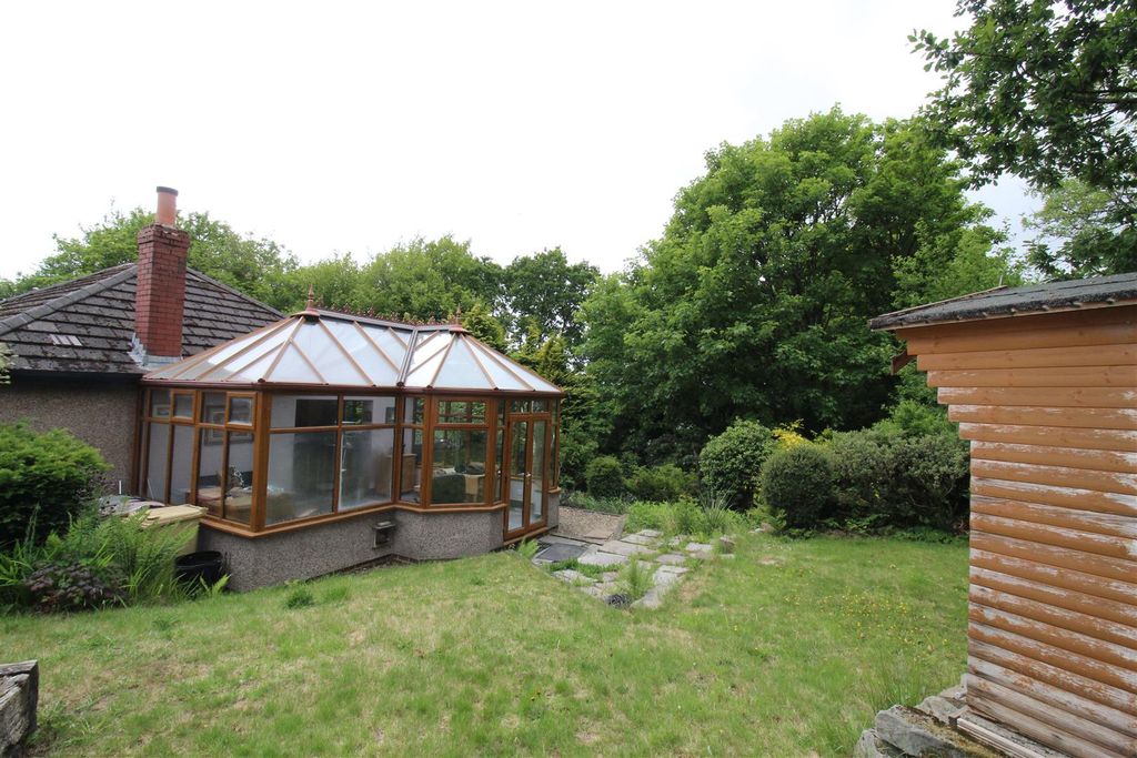 Property photo 2 of 11 Img_8452.Jpg