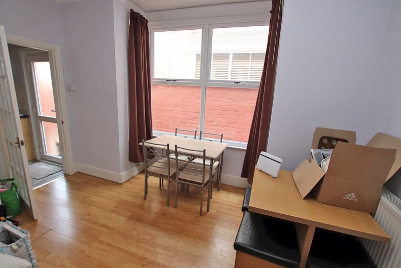 Property photo 3 of 14 Dining Room