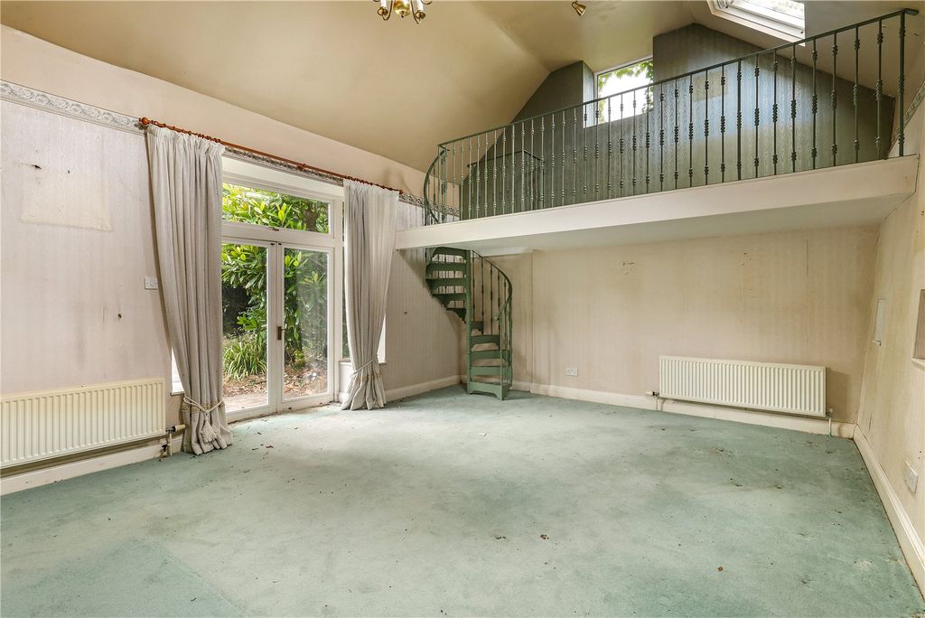 Property photo 3 of 27 Picture No. 24
