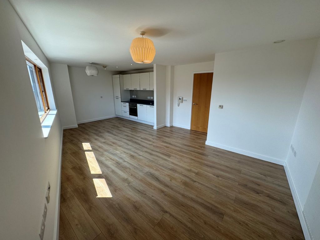 Property photo 2 of 7 Picture No. 26