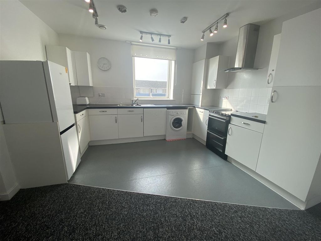 Property photo 3 of 10 Img_9947.Jpeg