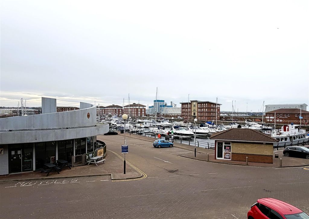 Additional image 16 of 2 bed property to rentNavigation Point, Middleton Road, Hartlepool TS24