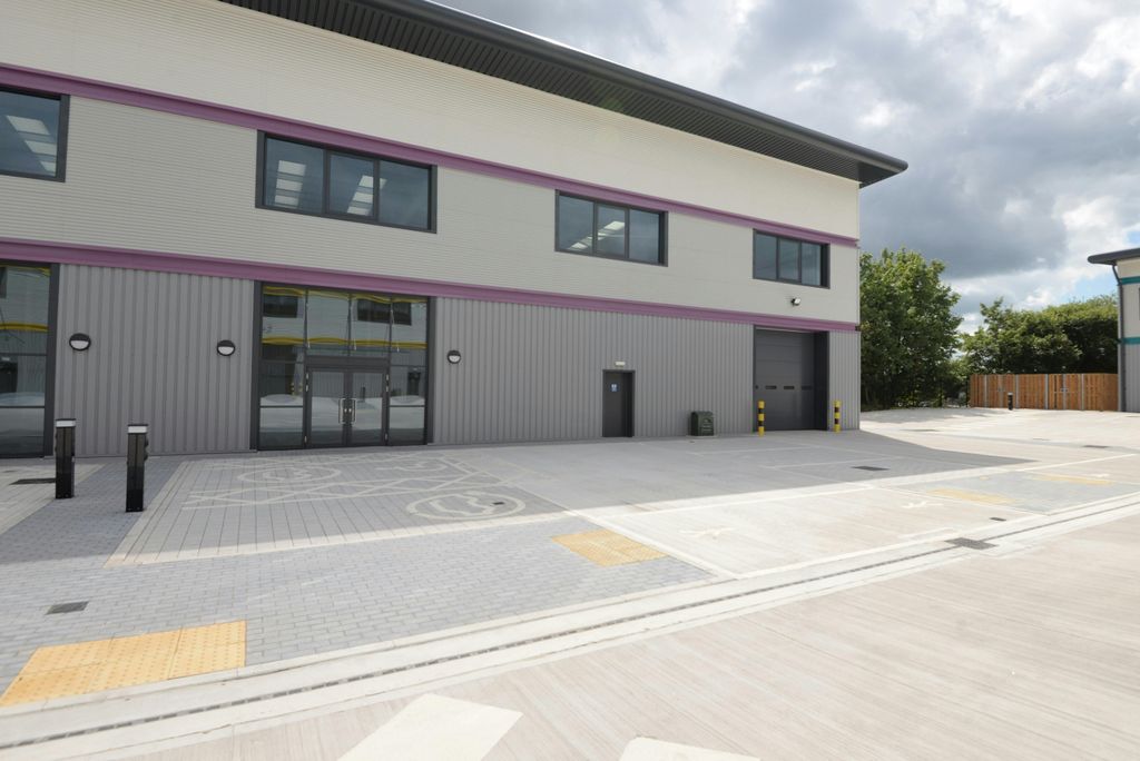 Property photo 2 of 16 3A 2.Jpg
