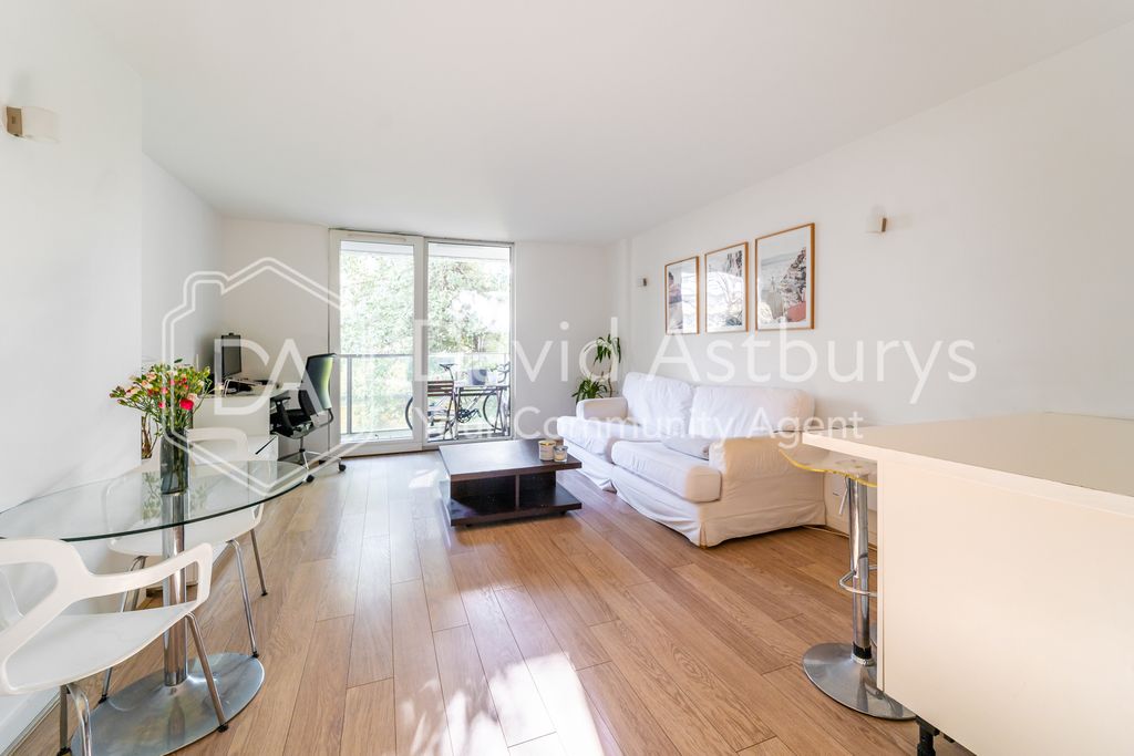 Property photo 2 of 10 Ndb00908