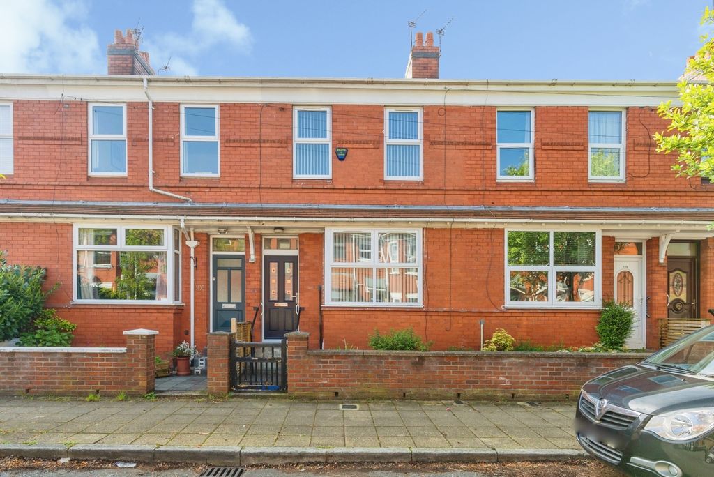 Property photo 1 of 19 Pbox-Img.Jpg