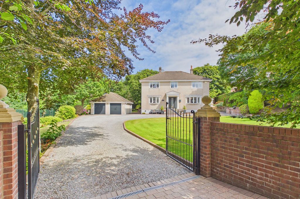 Property photo 1 of 71