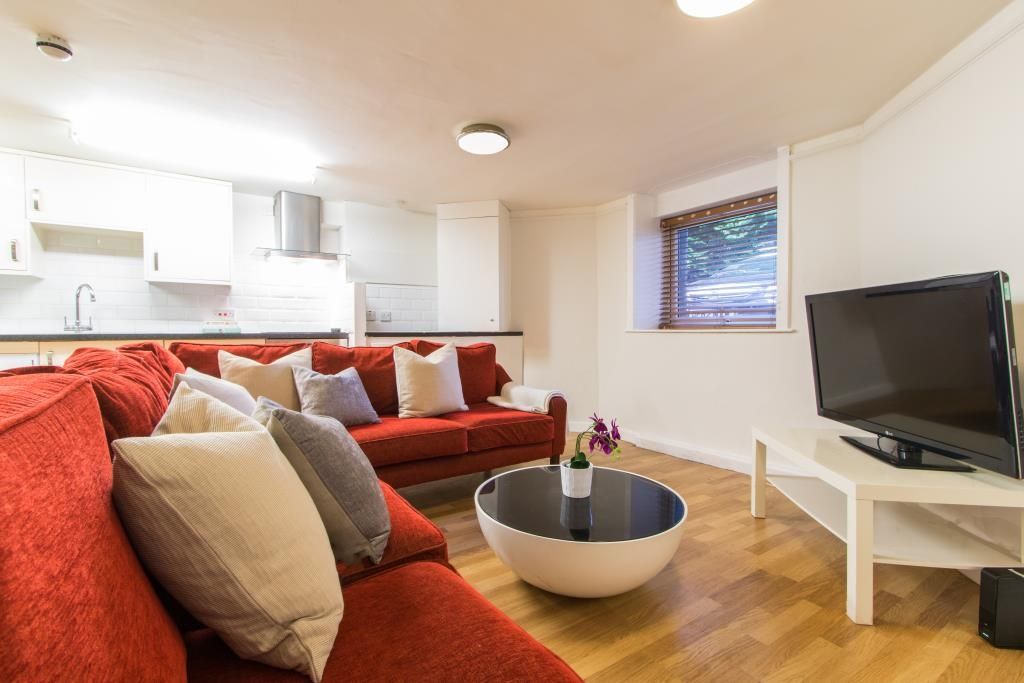 Property photo 1 of 7 Photo 0