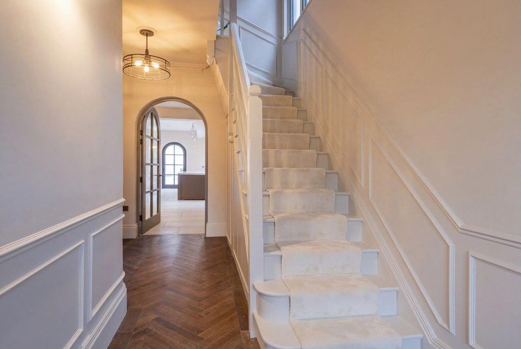 Property photo 2 of 11 Picture No. 11