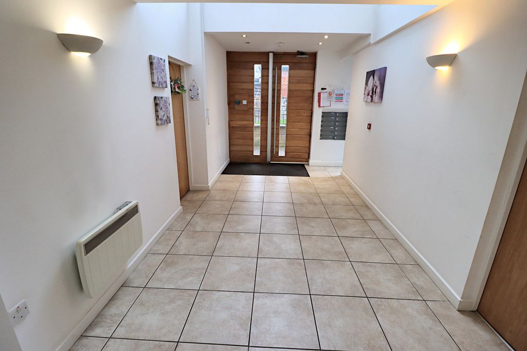 Additional image 14 of 2 bed flat for saleOldfield Avenue, Darwen BB3
