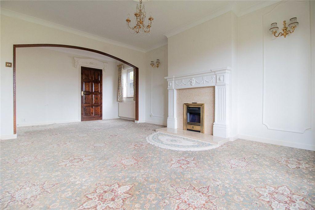 Property photo 3 of 18 Picture No. 11