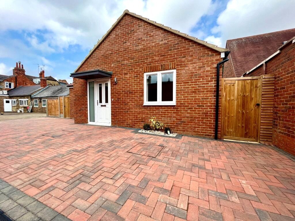 Property photo 1 of 16 Picture No. 01