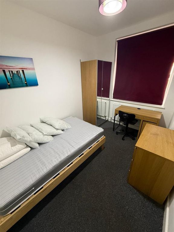 Property photo 3 of 11 Whatsapp Image 2025-11-19 At 14.29.41_1A0A235d.Jpg