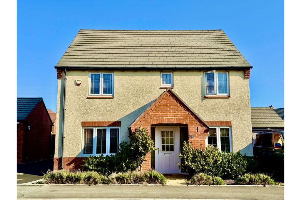 Property photo 1 of 16