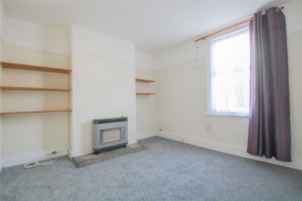 Property photo 2 of 9 Picture No. 01