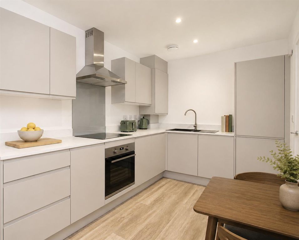 Property photo 2 of 10 Daffodil Kitchen.Png