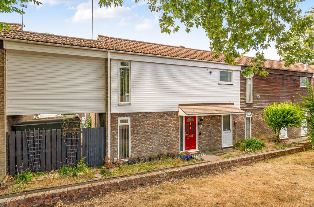 Property photo 1 of 17 1500981-16-6A733d...