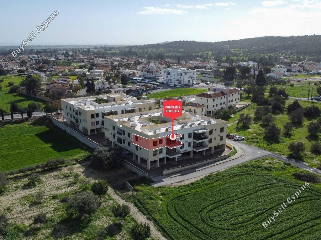 Property photo 2 of 22