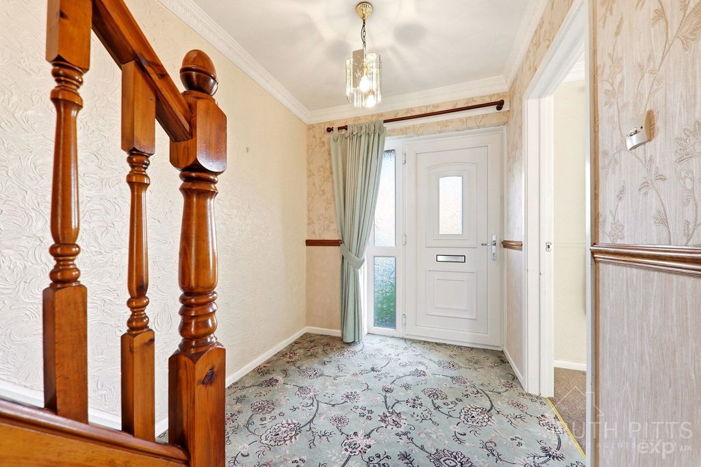 Property photo 3 of 29