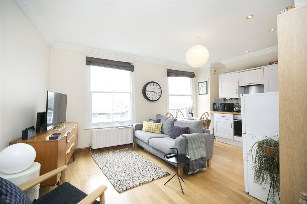 Property photo 1 of 8 Open Plan Living