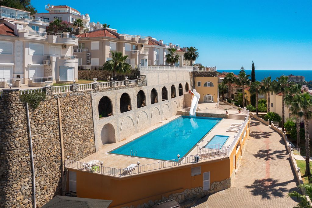 Property photo 2 of 25 Furnished Investment Property For Sale In Alanya - Stunning Hillside Complex