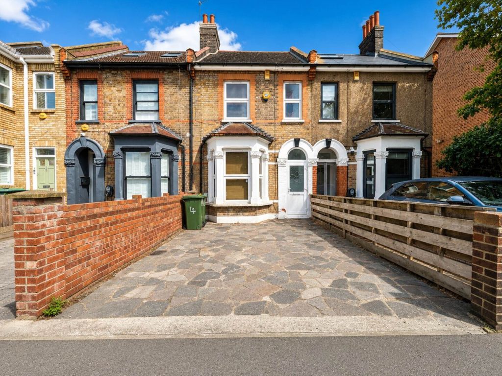 Property photo 1 of 16