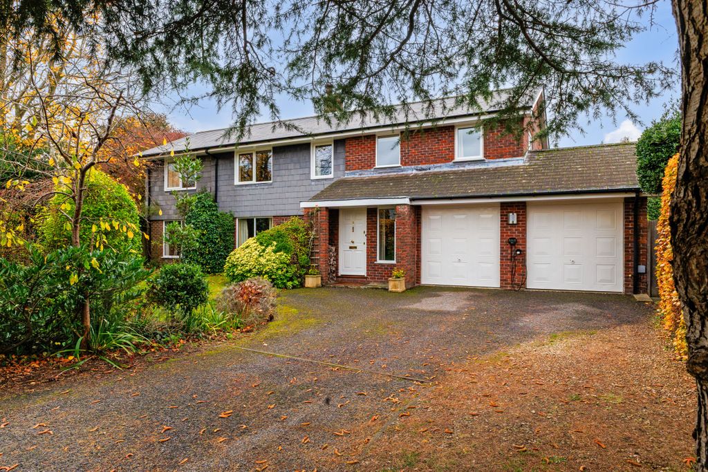 Property photo 1 of 12