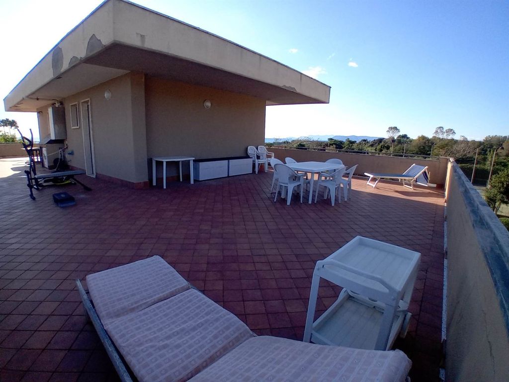 Property photo 2 of 30