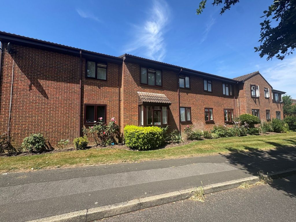 Property photo 1 of 11
