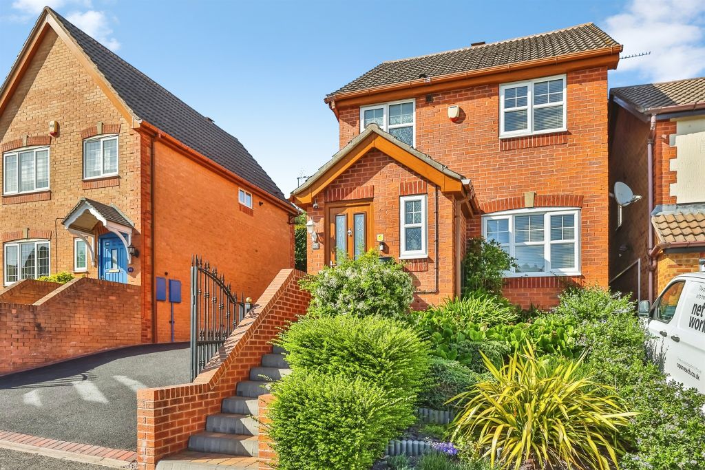 Property photo 1 of 34