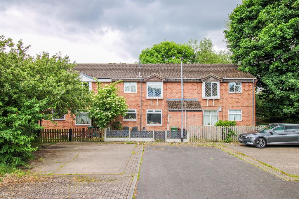 Property photo 1 of 6