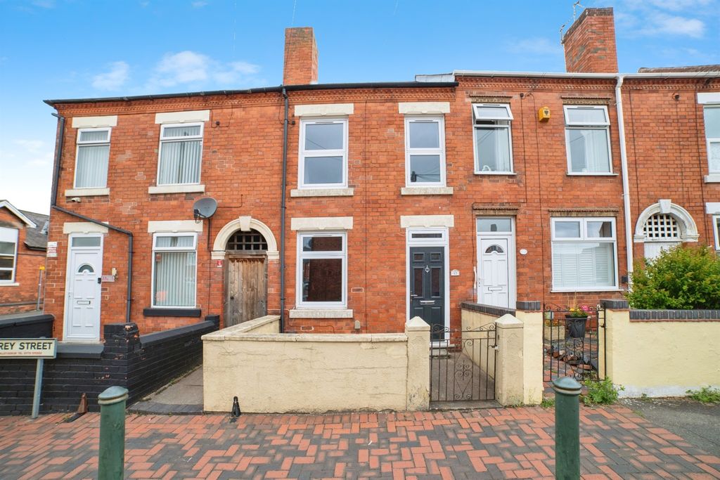Property photo 1 of 17
