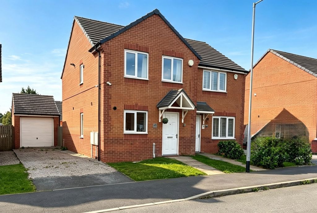 Property photo 1 of 1 External