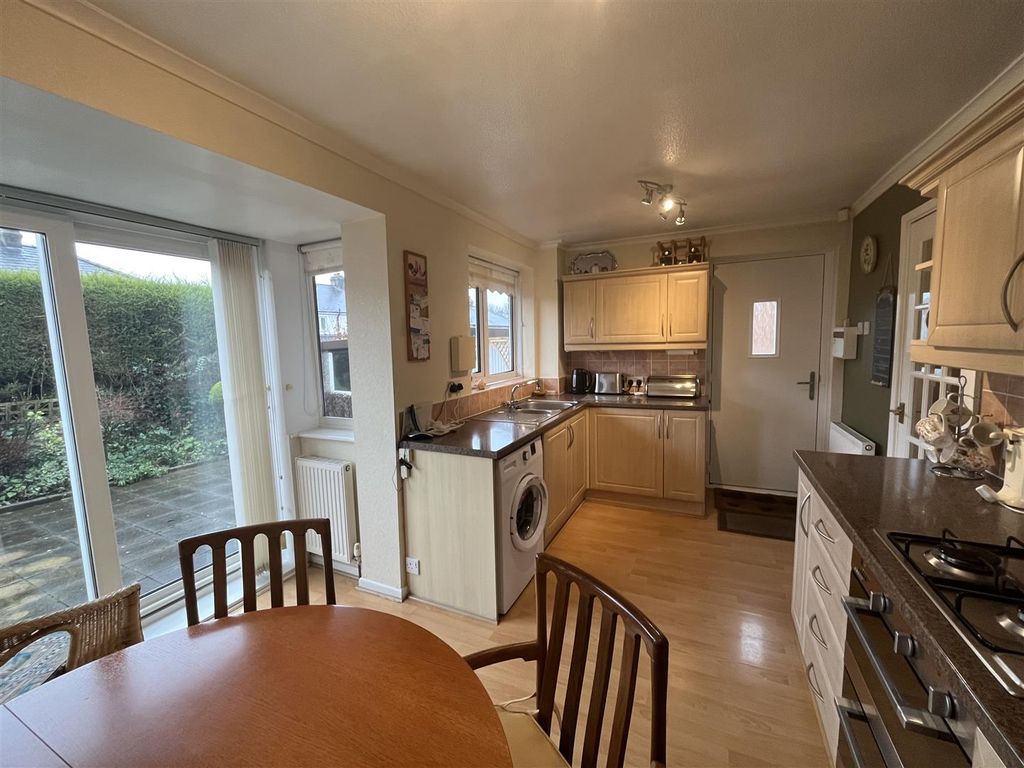 Property photo 3 of 20 Kitchen/Diner