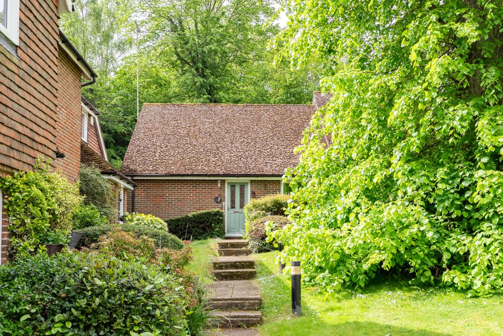 Property photo 1 of 11 Dsc06496