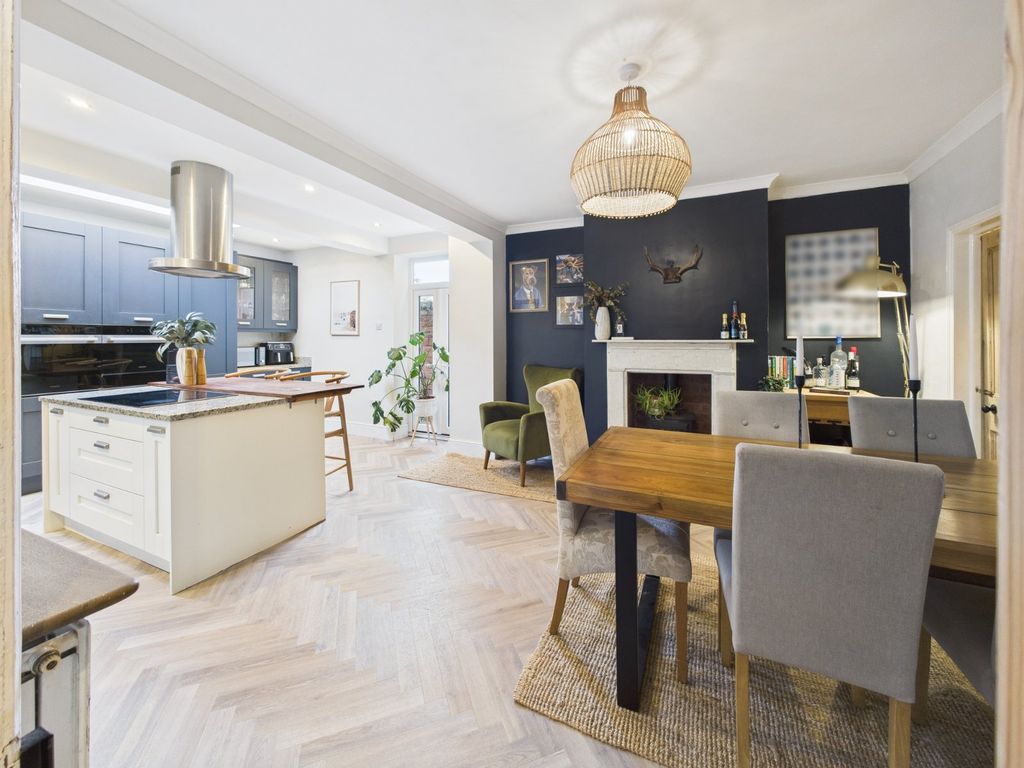 Property photo 2 of 19 Picture No. 03