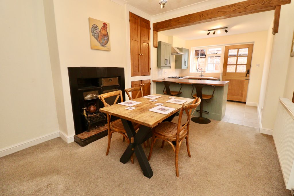 Property photo 2 of 17 Img_6005